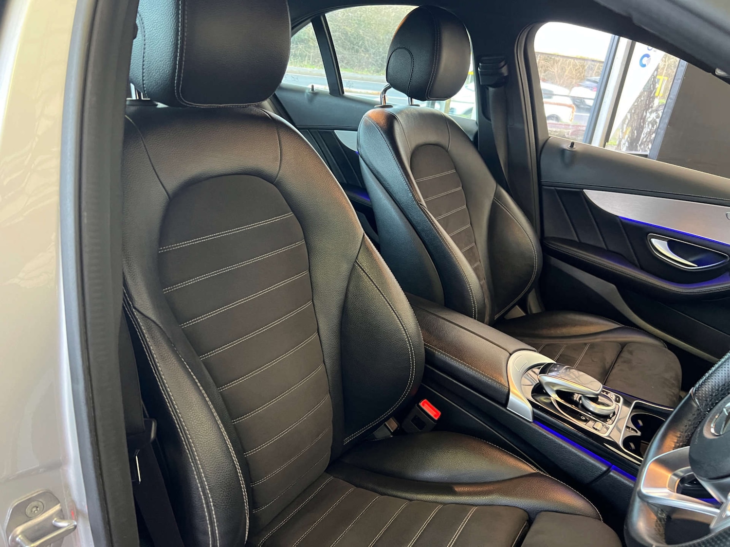 Used Mercedes-Benz C Class 2019 for sale - 77097063: Photo 11