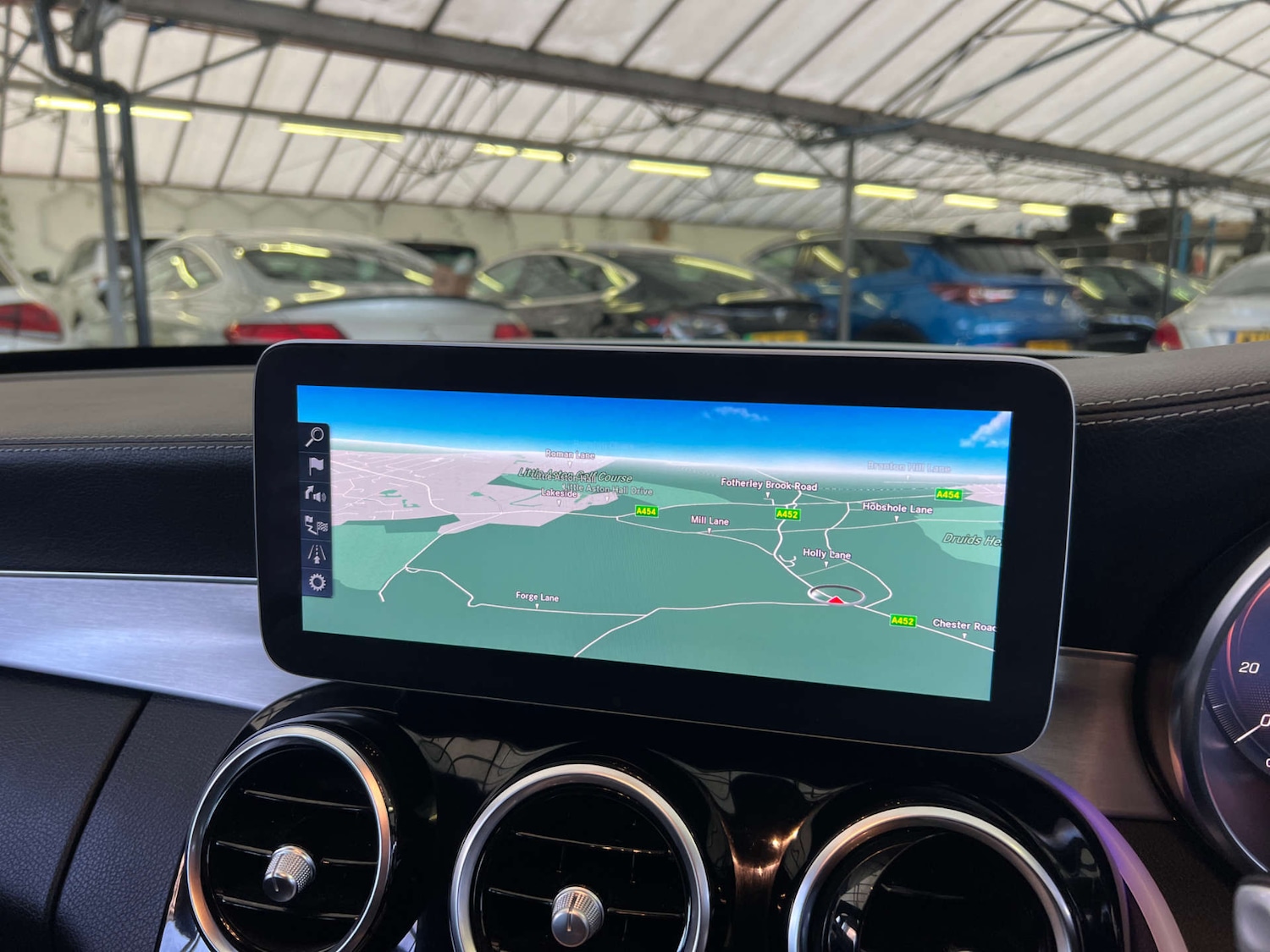 Used Mercedes-Benz C Class 2019 for sale - 77097063: Photo 20