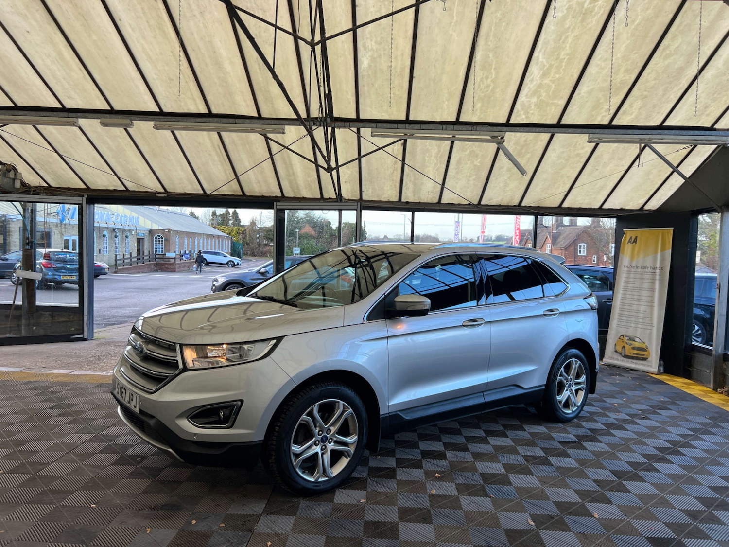 Used Ford Edge 2017 for sale - 76971052: Photo 4