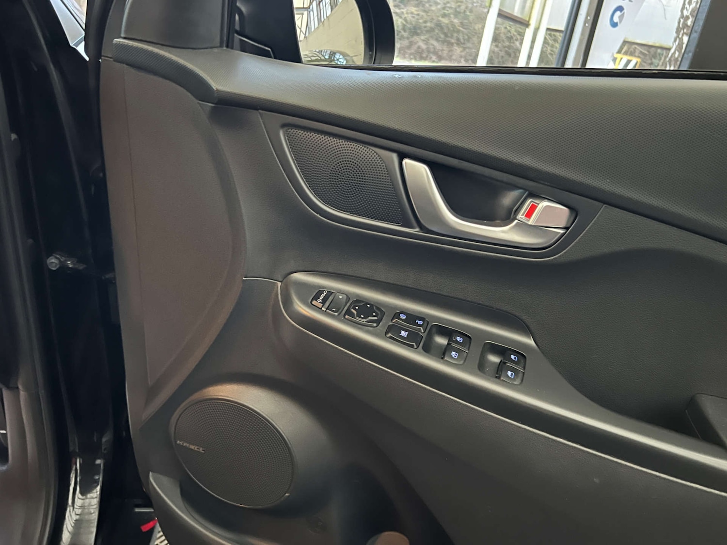 Used Hyundai KONA 2022 for sale - 77205113: Photo 11