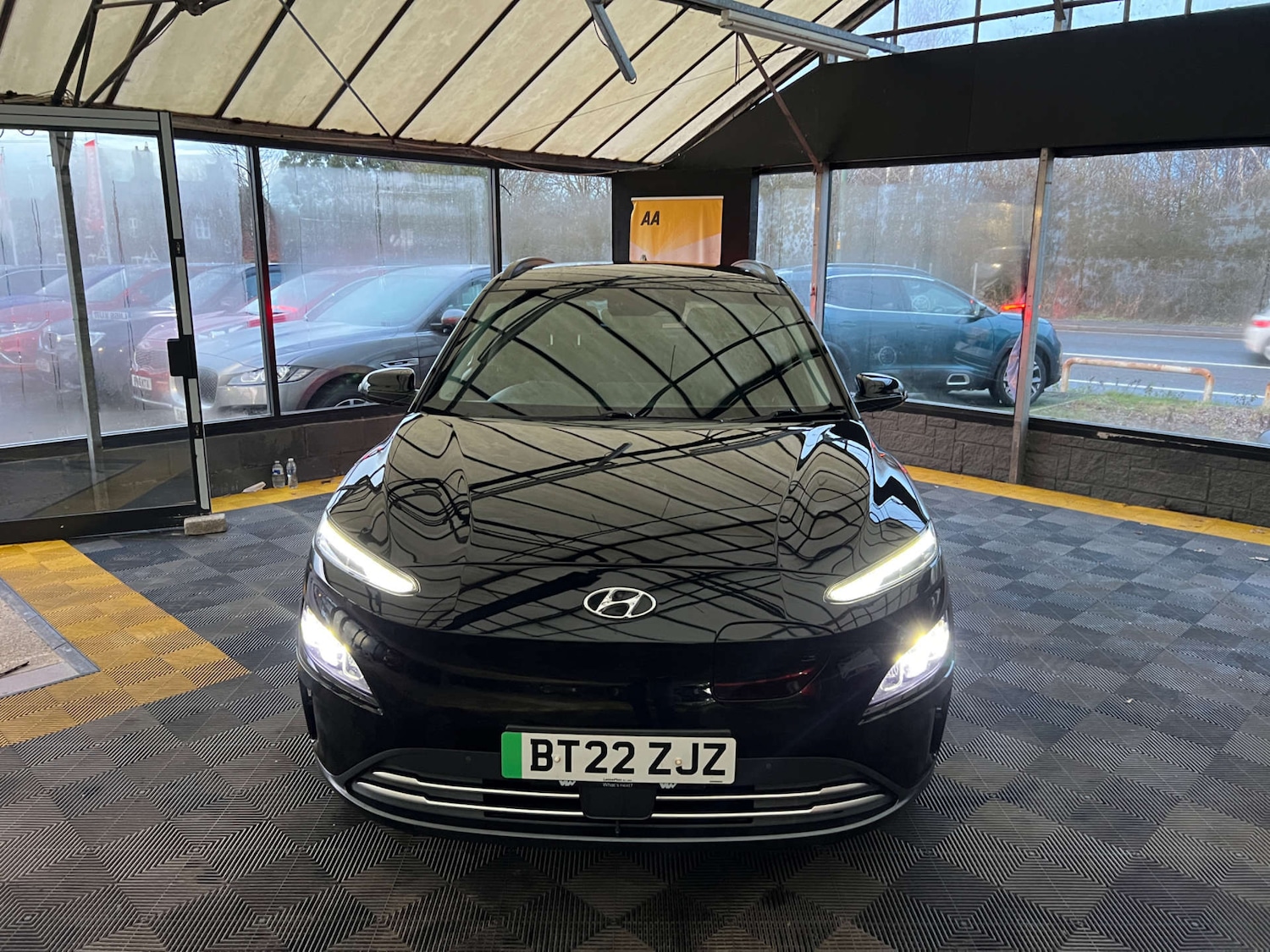 Used Hyundai KONA 2022 for sale - 77205113: Photo 2