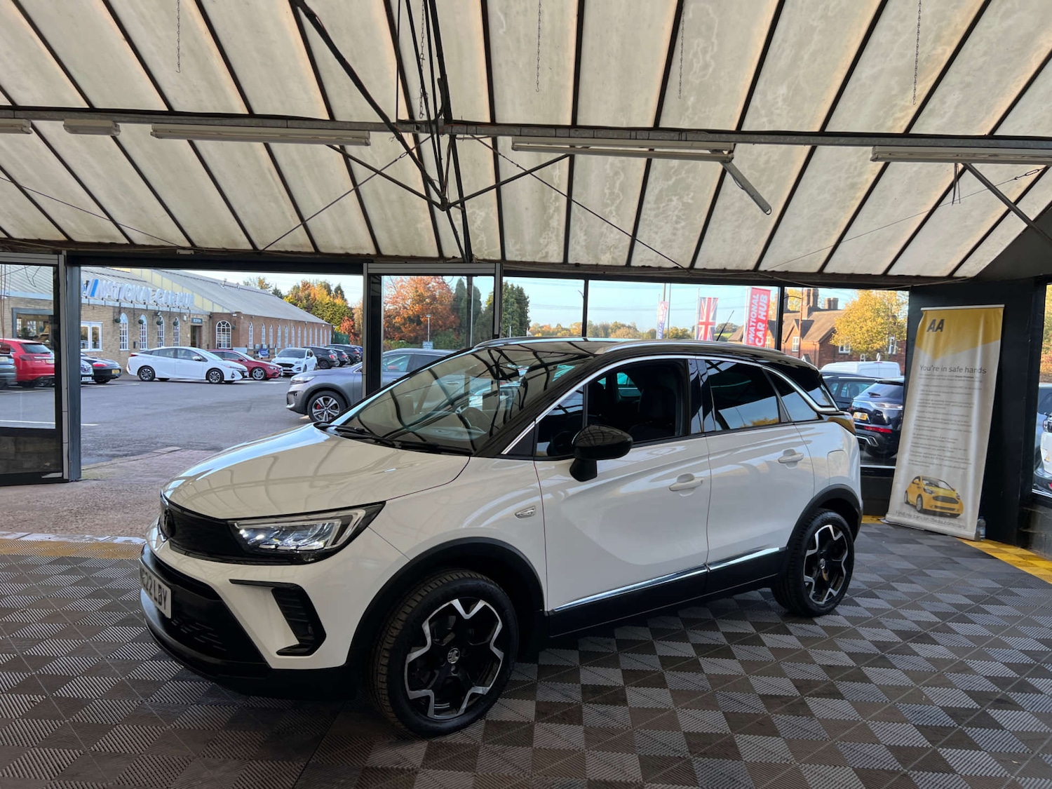 Used Vauxhall Crossland 2022 for sale - 76601483: Photo 4