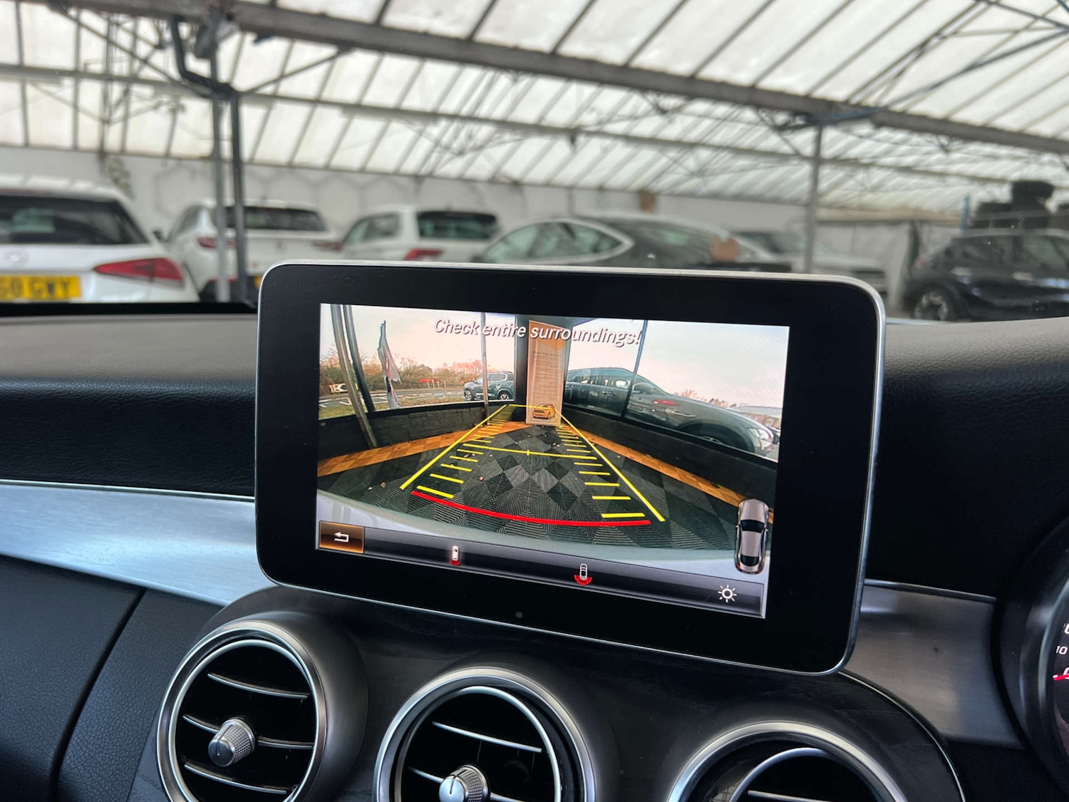 Used Mercedes-Benz C Class 2018 for sale - 77097062: Photo 18