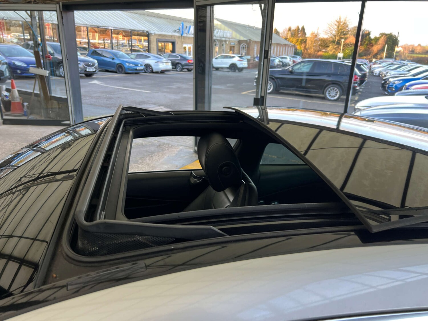 Used Mercedes-Benz C Class 2018 for sale - 77097062: Photo 24