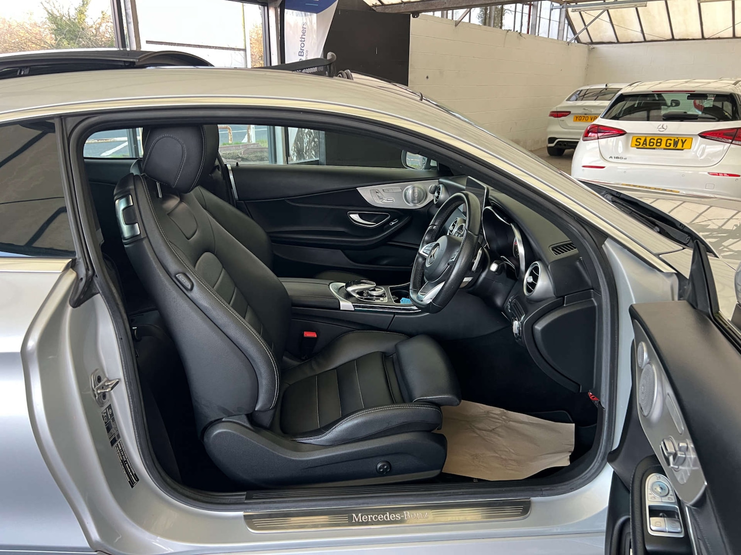 Used Mercedes-Benz C Class 2018 for sale - 77097062: Photo 7