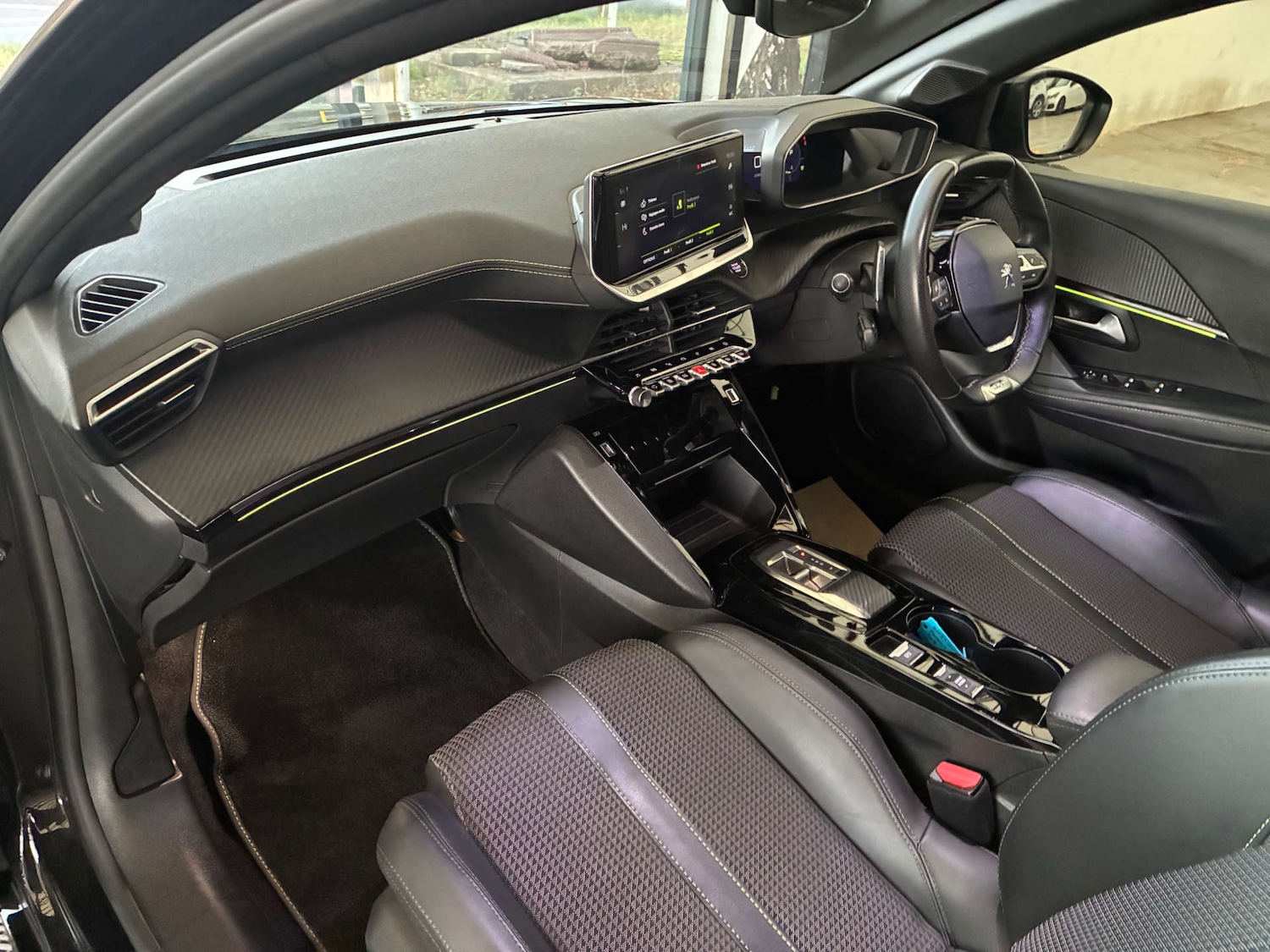 Used Peugeot 208 2023 for sale - 76699688: Photo 22