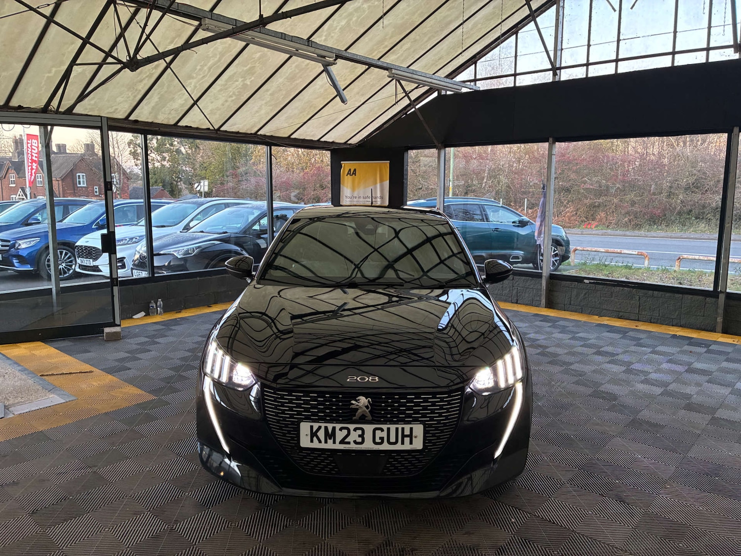 Used Peugeot 208 2023 for sale - 76699688: Photo 3