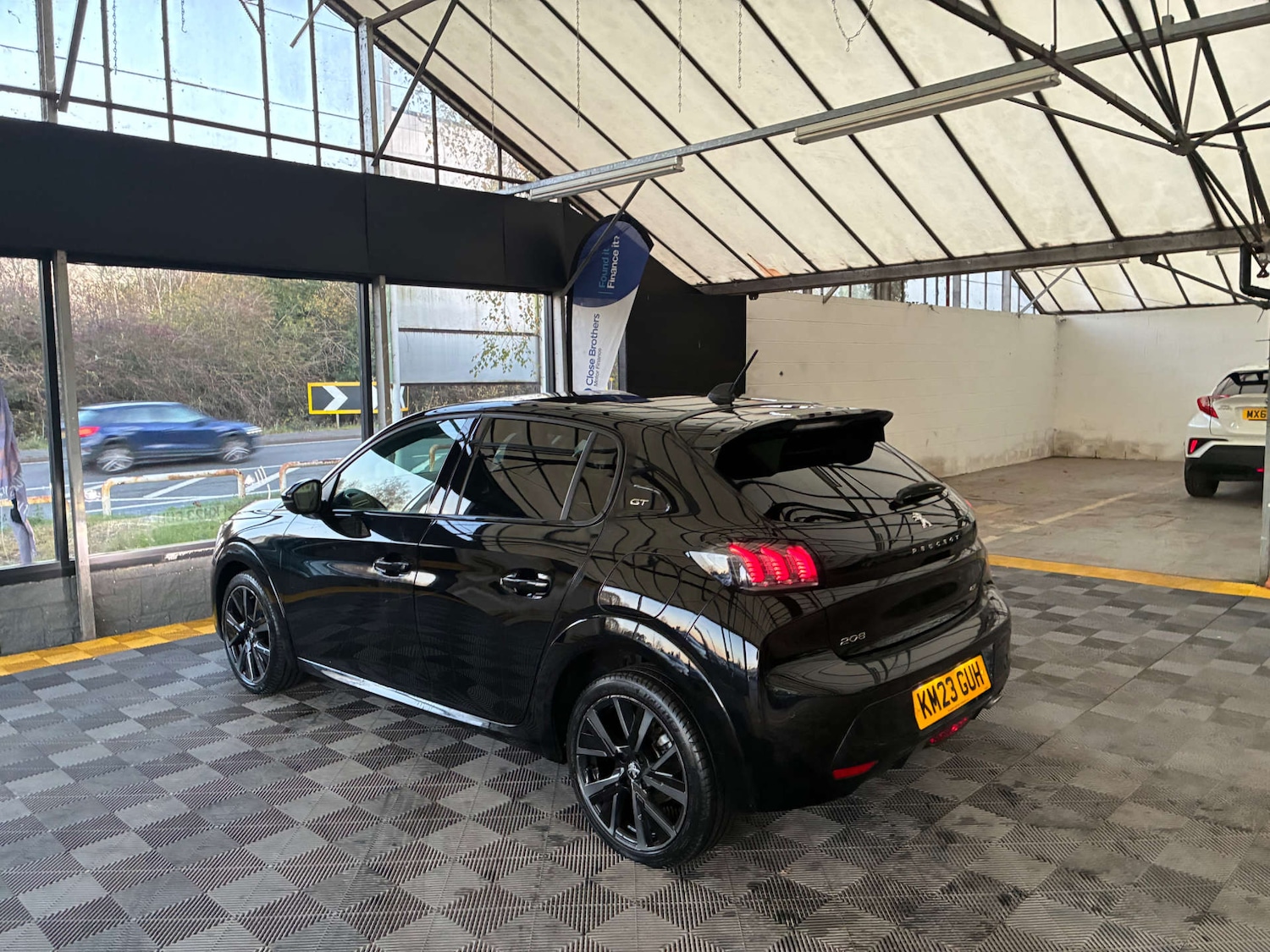 Used Peugeot 208 2023 for sale - 76699688: Photo 5