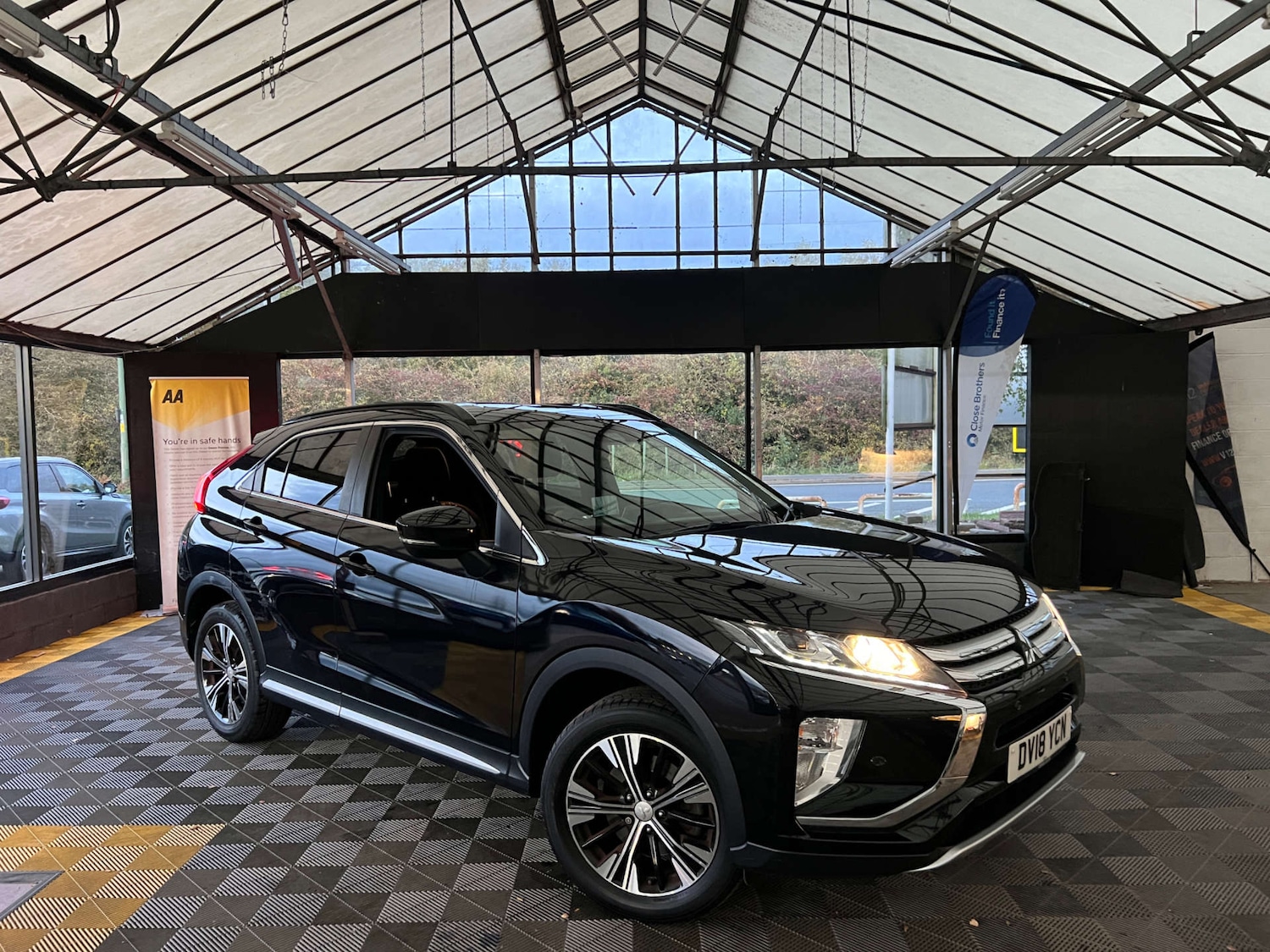 Used Mitsubishi Eclipse Cross 2018 for sale - 76601643: Photo 1