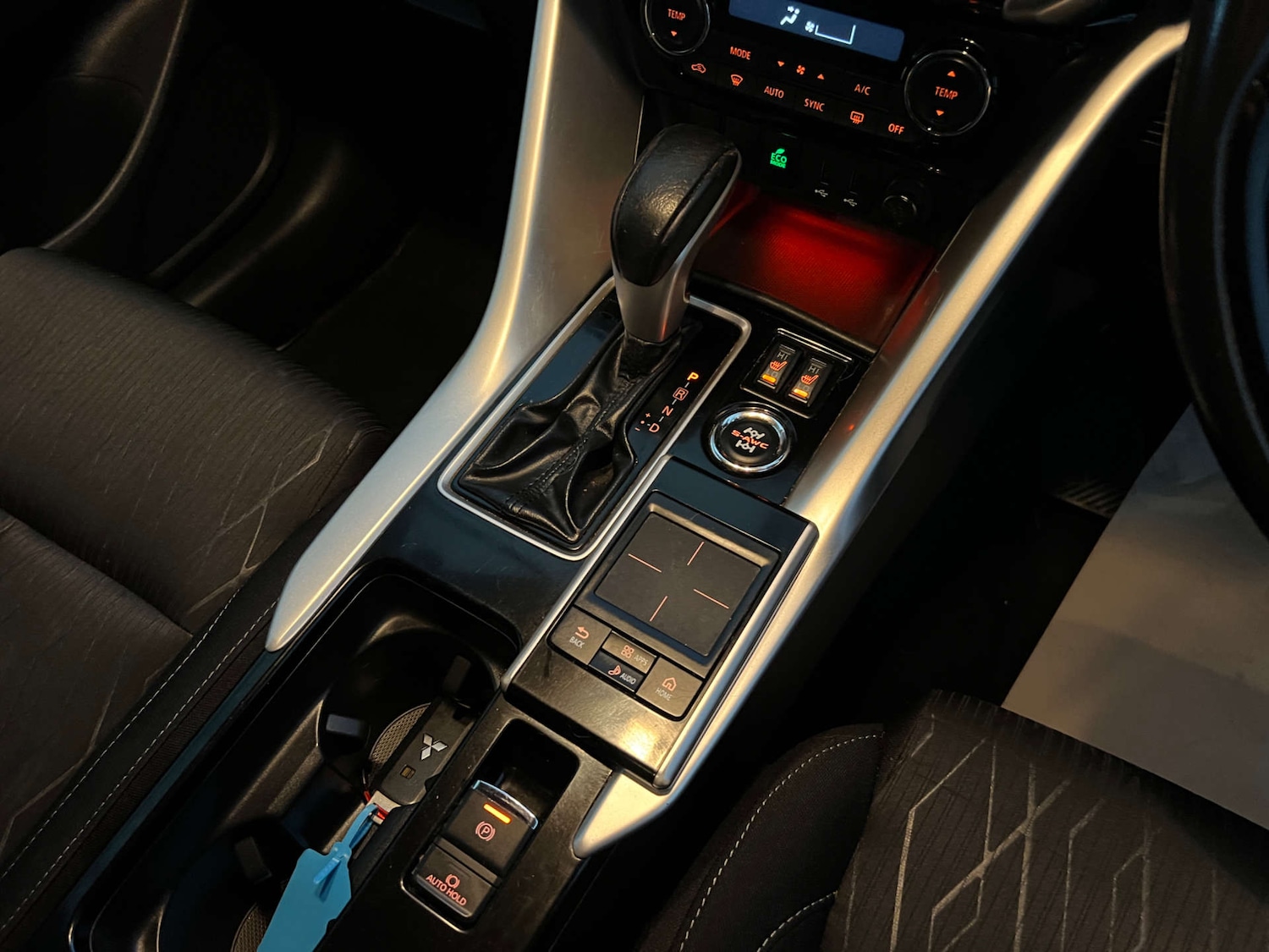 Used Mitsubishi Eclipse Cross 2018 for sale - 76601643: Photo 15