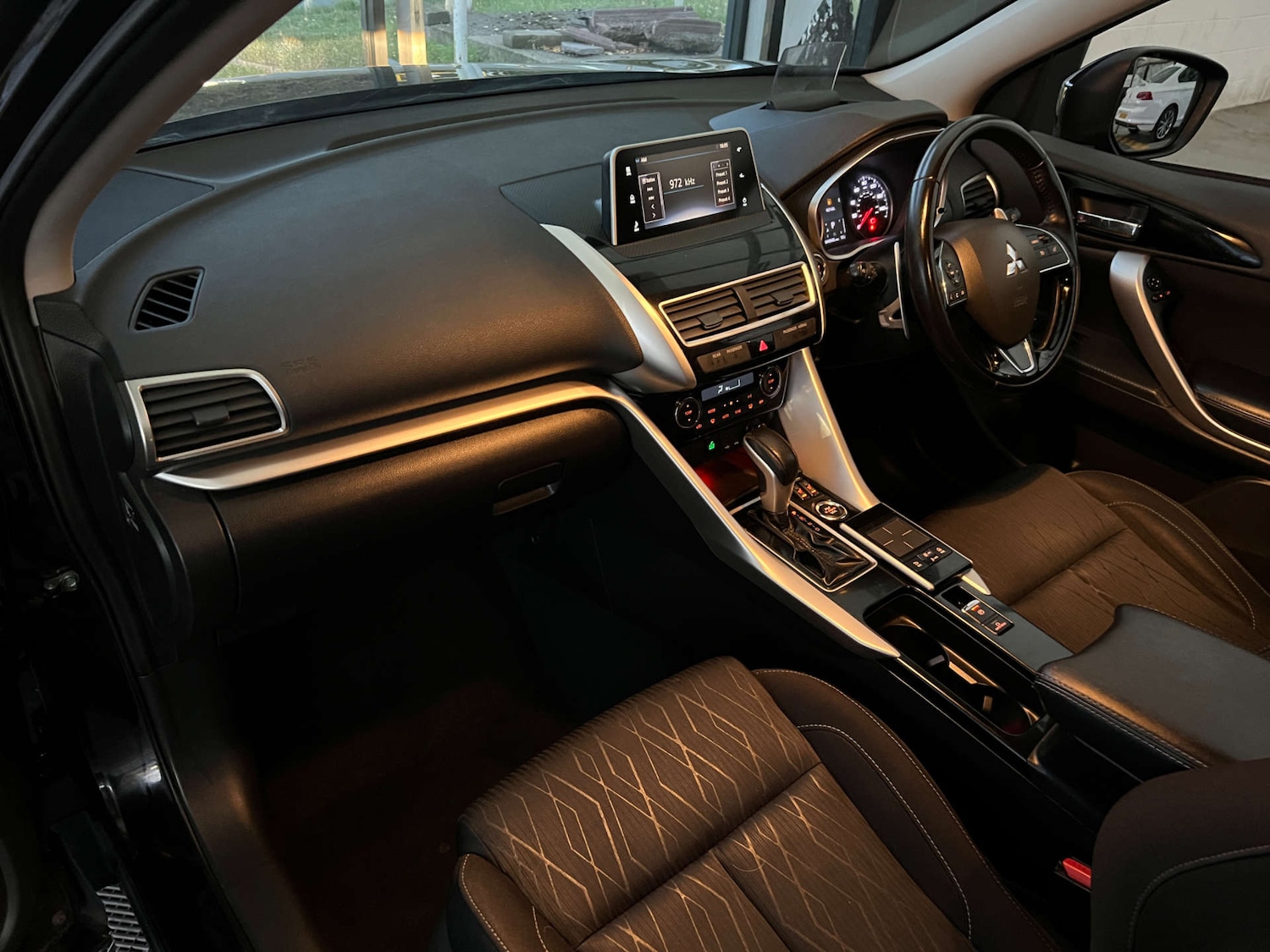 Used Mitsubishi Eclipse Cross 2018 for sale - 76601643: Photo 27