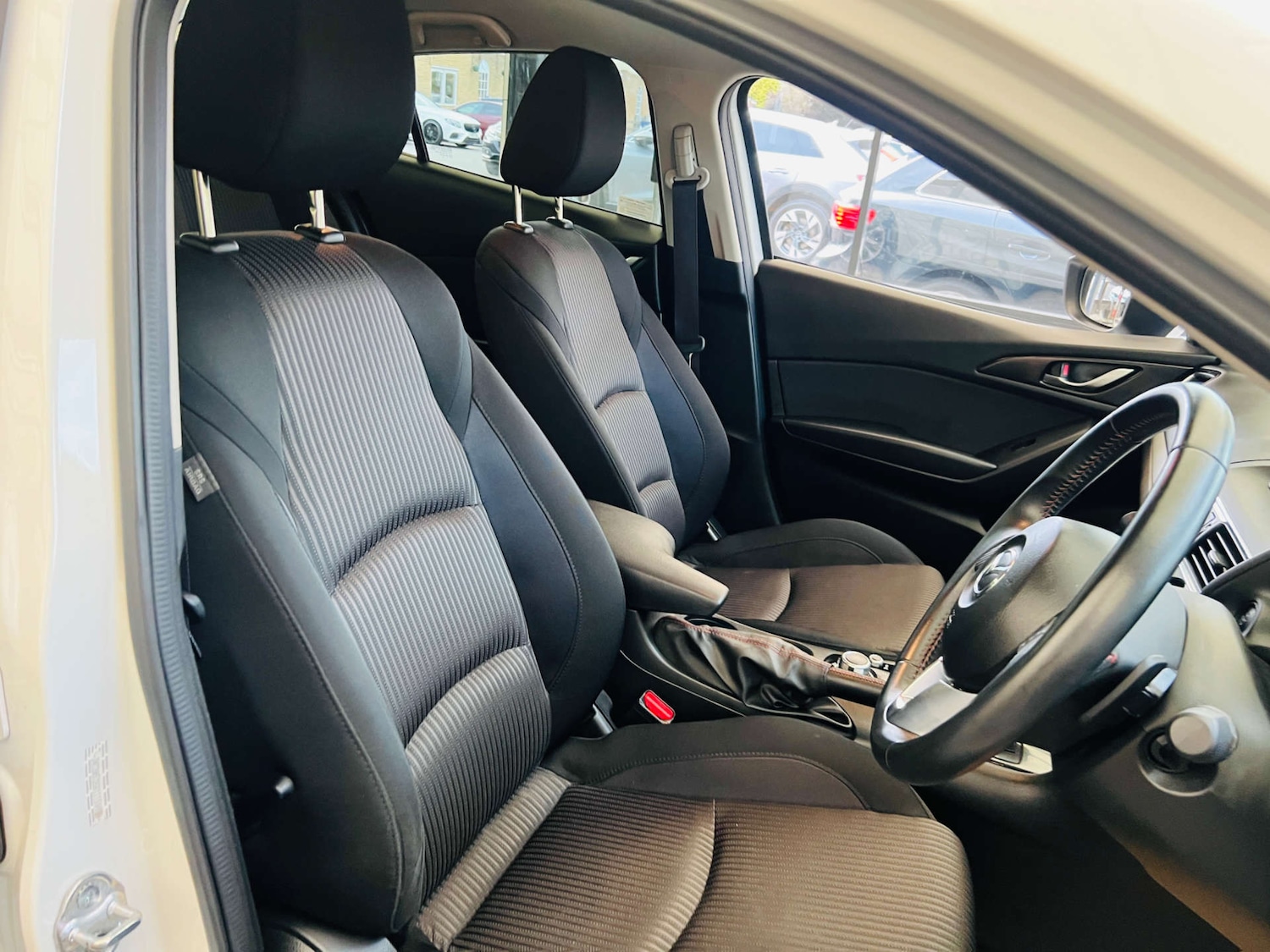 Used Mazda Mazda3 2015 for sale - 76765012: Photo 10