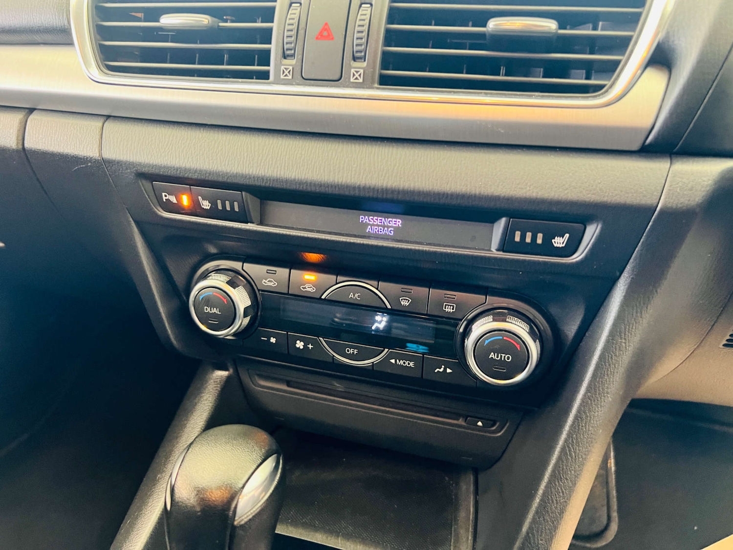 Used Mazda Mazda3 2015 for sale - 76765012: Photo 23