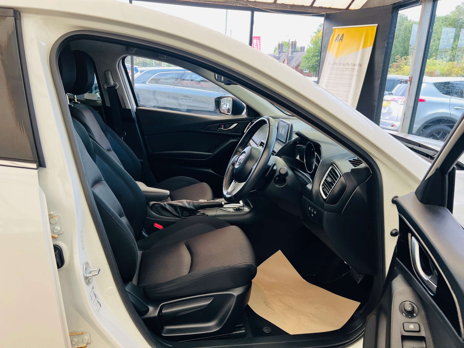 Used Mazda Mazda3 2015 for sale - 76765012: Photo 9