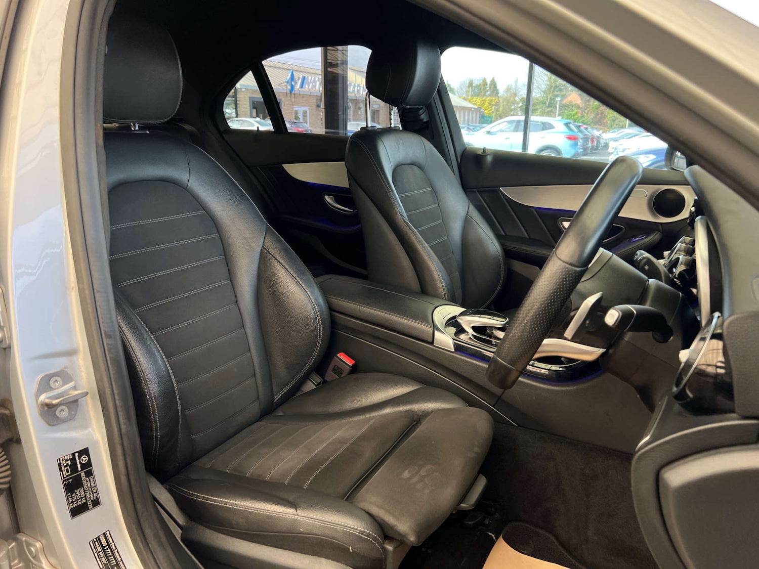 Used Mercedes-Benz C Class 2019 for sale - 77766925: Photo 11