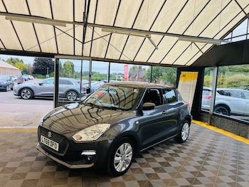 Used Suzuki Swift 2018 for sale - 75638787: Photo