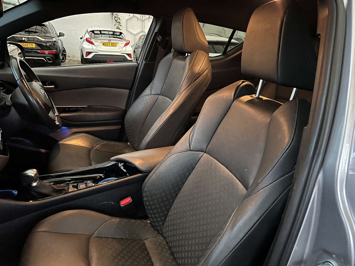 Used Toyota C-HR 2021 for sale - 76669797: Photo 24