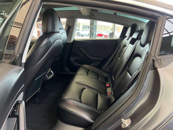 Used Tesla Model 3 2020 for sale - 76206219: Photo 20