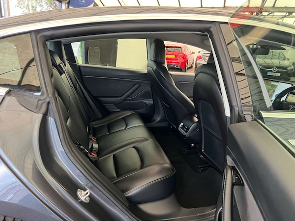 Used Tesla Model 3 2020 for sale - 76206219: Photo 21