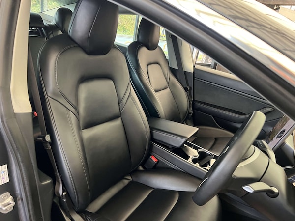 Used Tesla Model 3 2020 for sale - 76206219: Photo 8