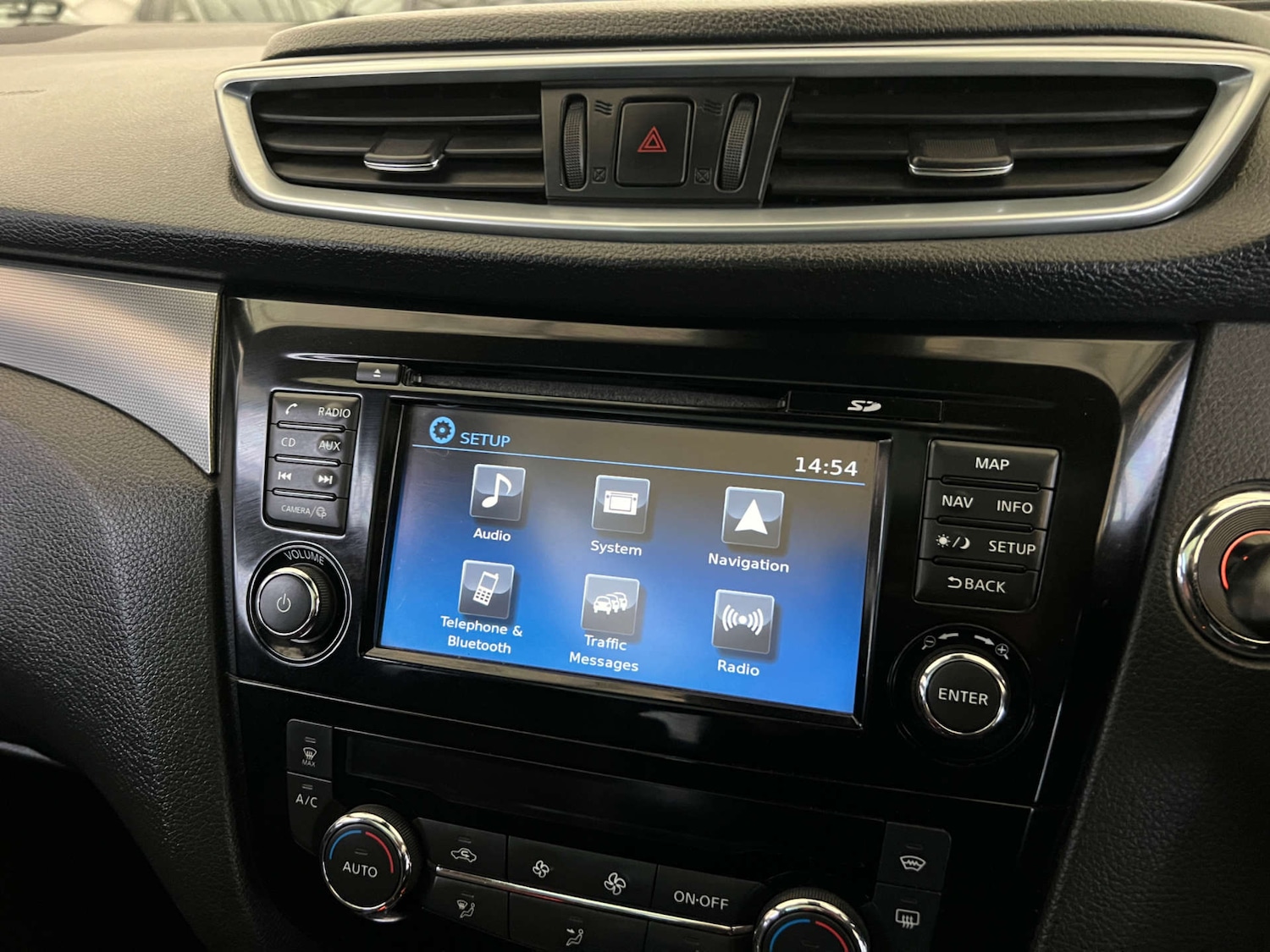 Used Nissan Qashqai 2018 for sale - 76591654: Photo 24