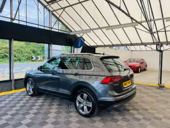 Used Volkswagen Tiguan 2017 for sale - 74766918: Photo