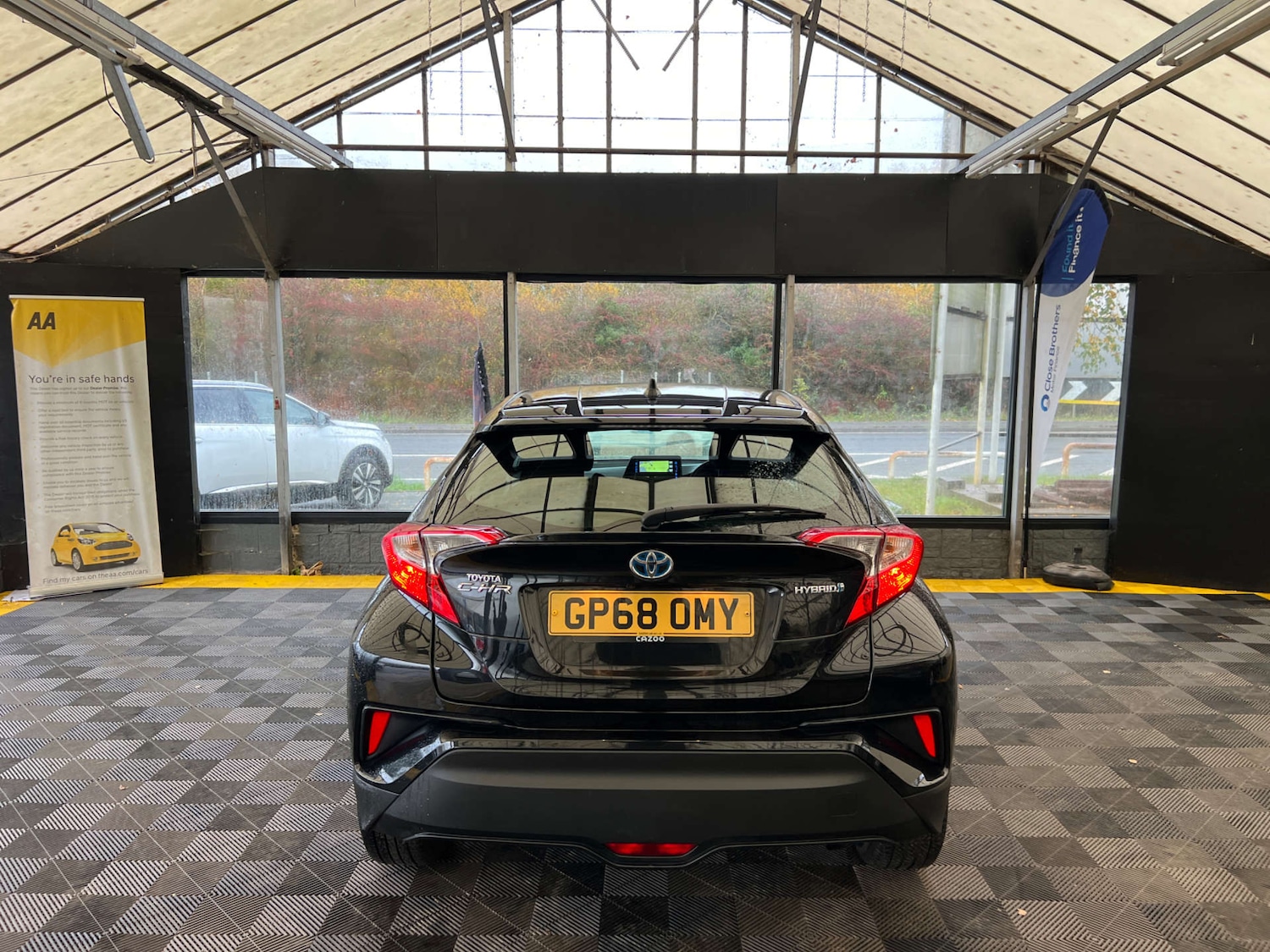 Used Toyota C-HR 2019 for sale - 76541320: Photo 7