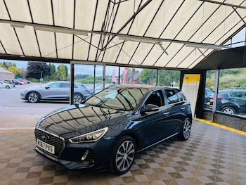 Used Hyundai i30 2017 for sale - 75683810: Photo