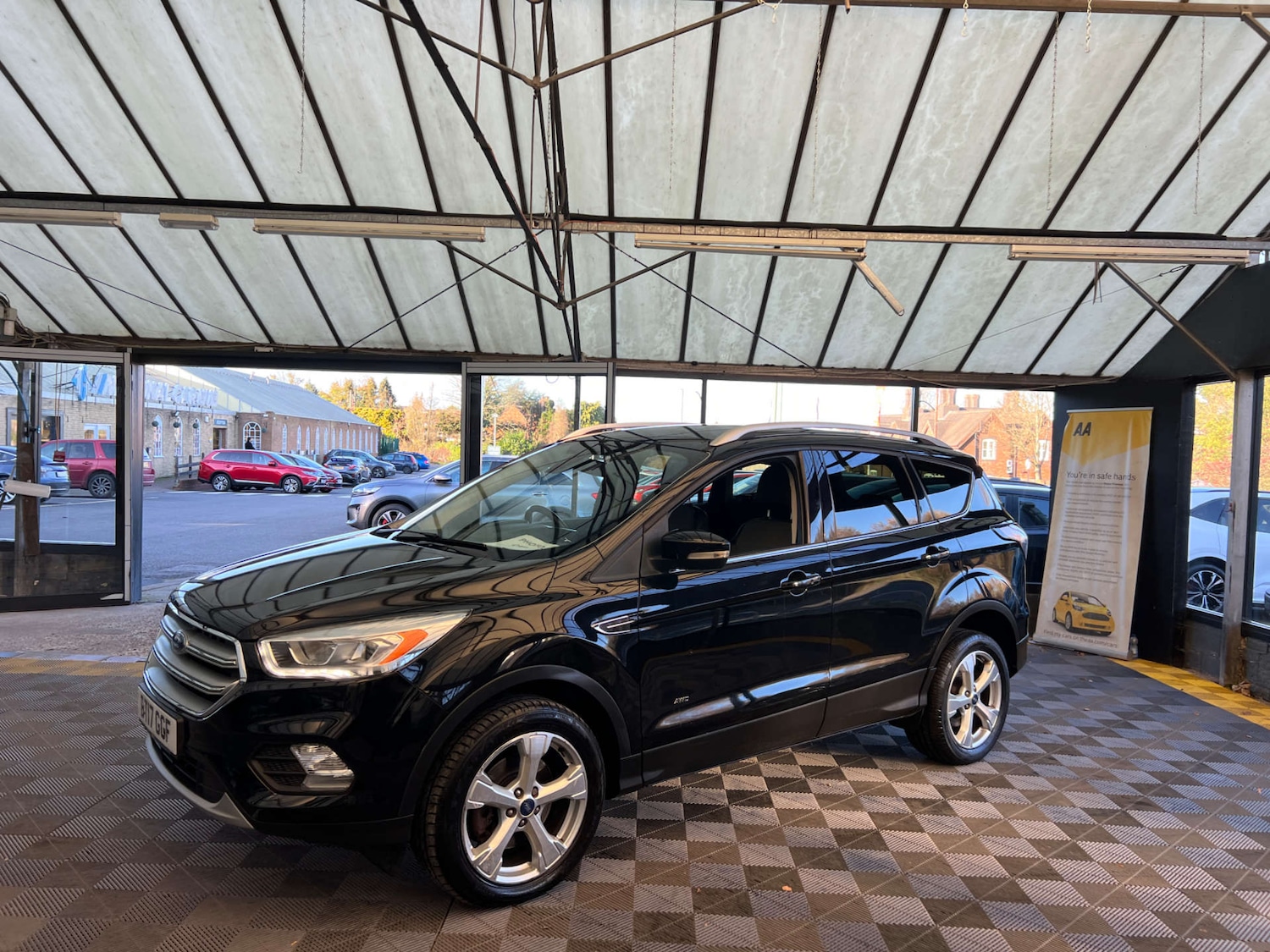 Used Ford Kuga 2017 for sale - 76948205: Photo 4