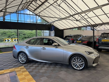 Used Lexus IS 2018 for sale - 78894616: Photo