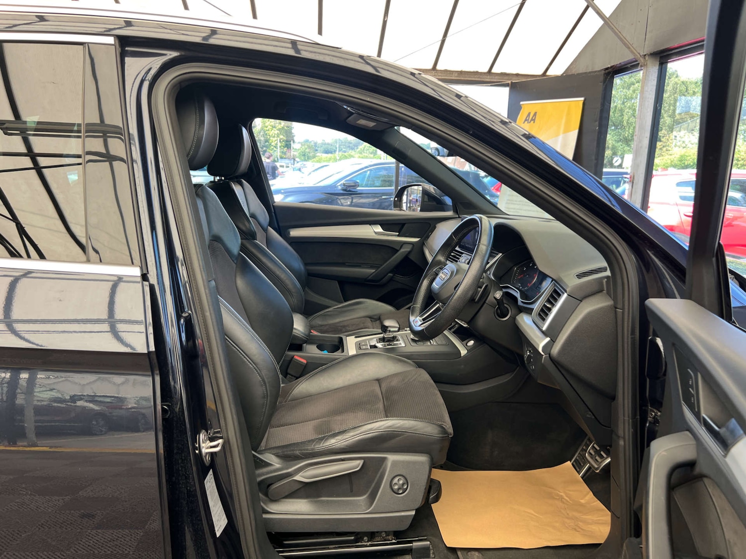 Used Audi Q5 2018 for sale - 76637952: Photo 10