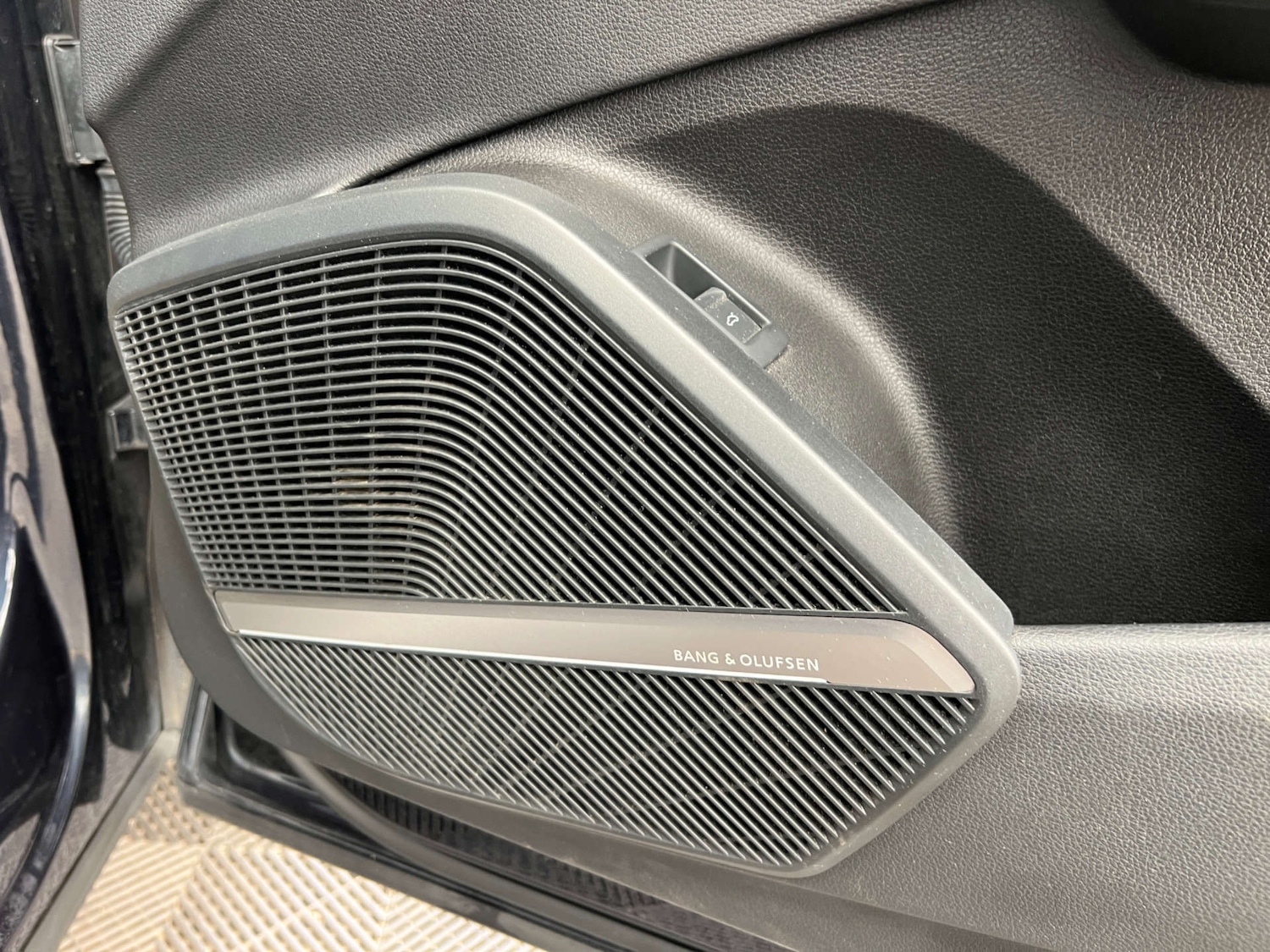 Used Audi Q5 2018 for sale - 76637952: Photo 13