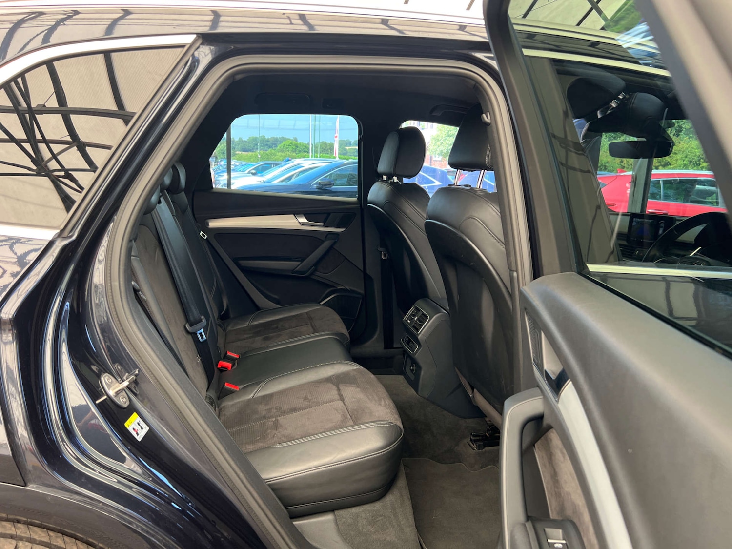 Used Audi Q5 2018 for sale - 76637952: Photo 29