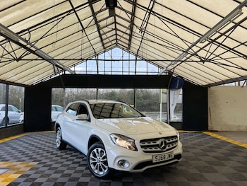 Used Mercedes-Benz GLA 2018 for sale - 77888861: Photo