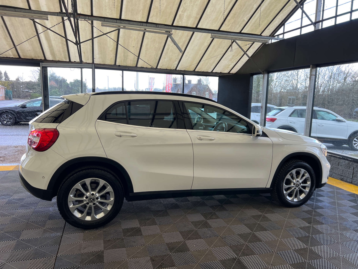 Used Mercedes-Benz GLA 2018 for sale - 77888861: Photo 9