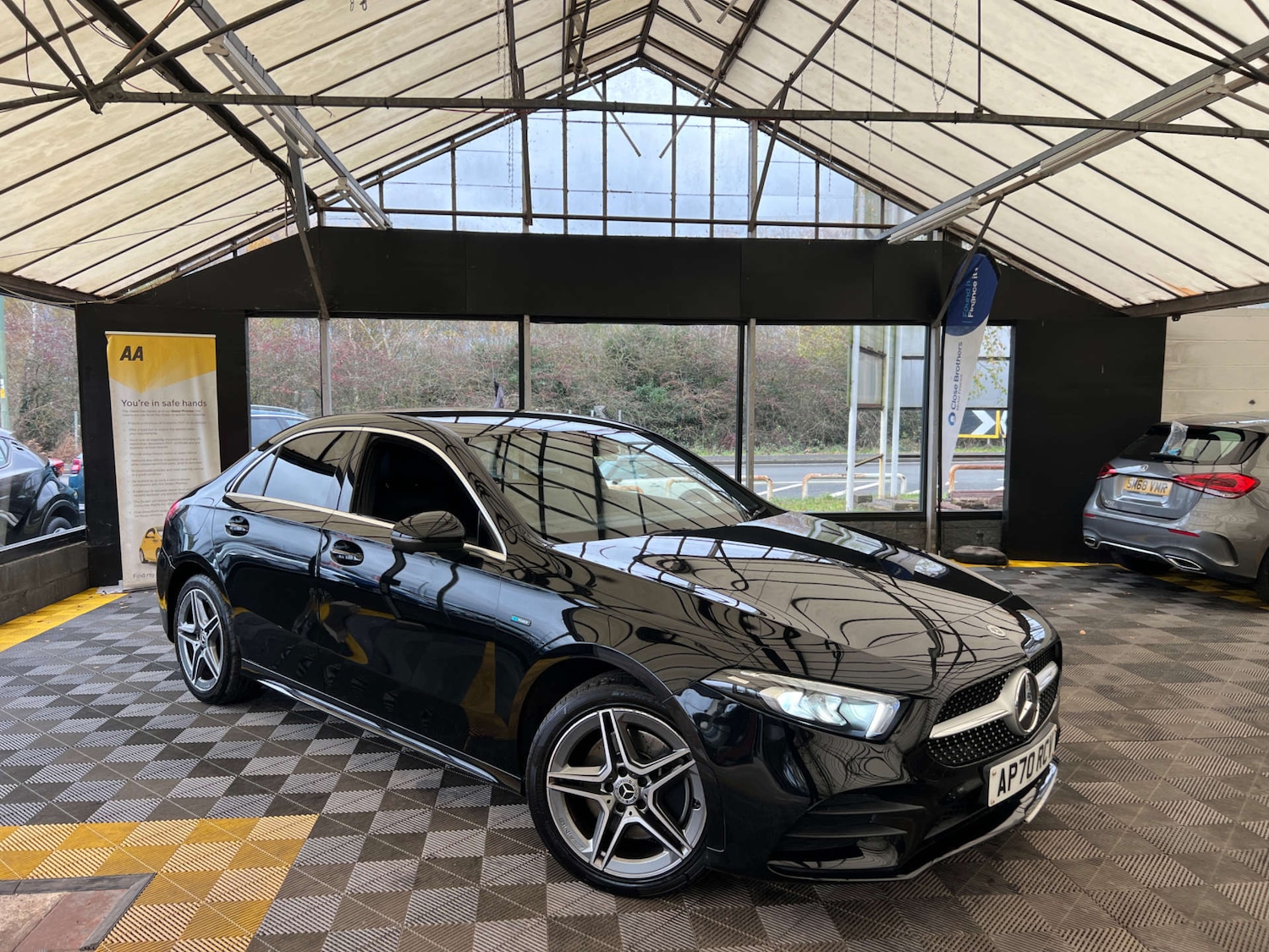 Used Mercedes-Benz A-Class 2020 for sale - 76734389: Photo 1