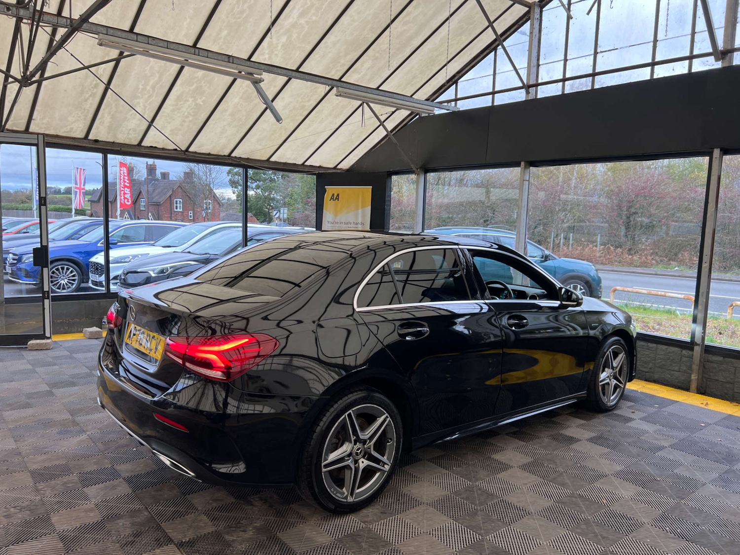 Used Mercedes-Benz A-Class 2020 for sale - 76734389: Photo 5