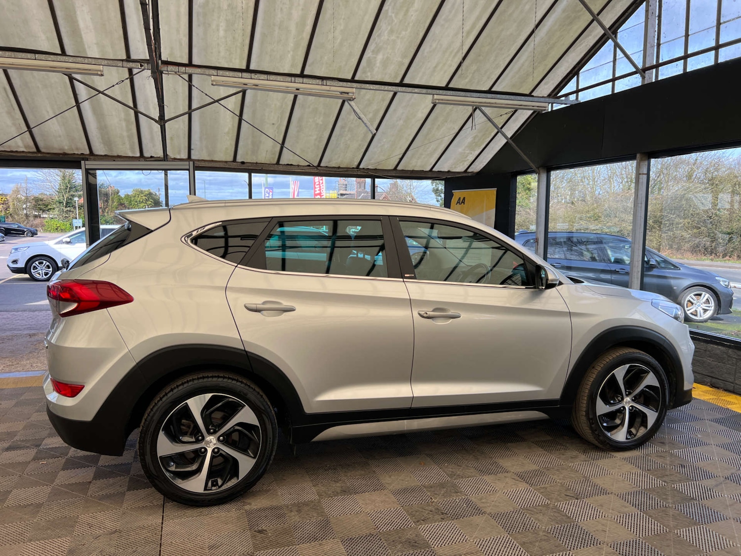 Used Hyundai TUCSON 2017 for sale - 77656594: Photo 9