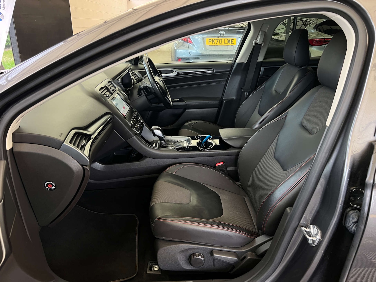 Used Ford Mondeo 2017 for sale - 78106698: Photo 24