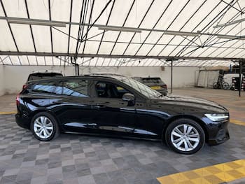 Used Volvo V60 2018 for sale - 79800296: Photo