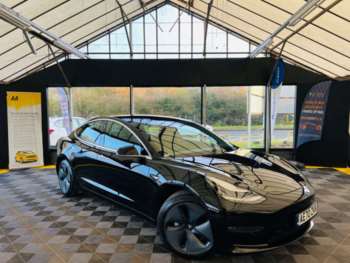 2020 - Model 3 Long Range AWD 4WD 4dr