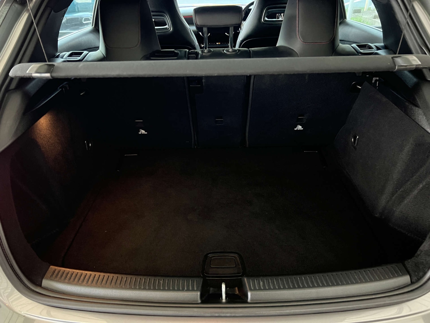 Used Mercedes-Benz A-Class 2019 for sale - 76829857: Photo 31