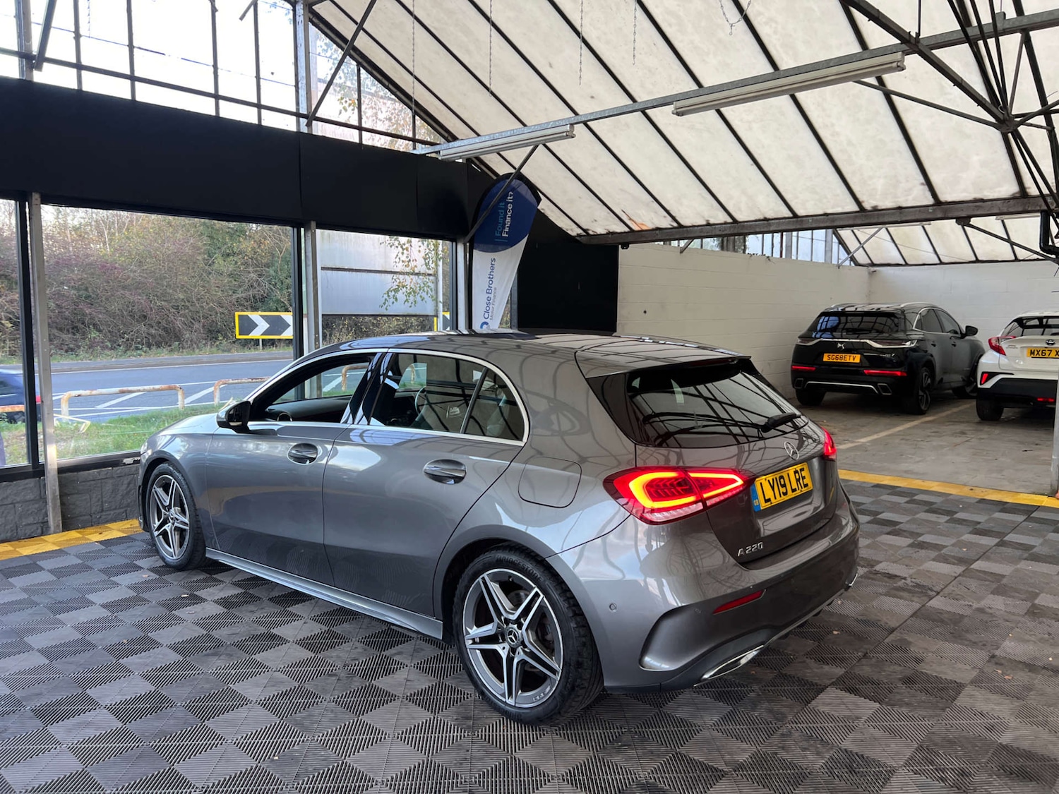 Used Mercedes-Benz A-Class 2019 for sale - 76829857: Photo 5