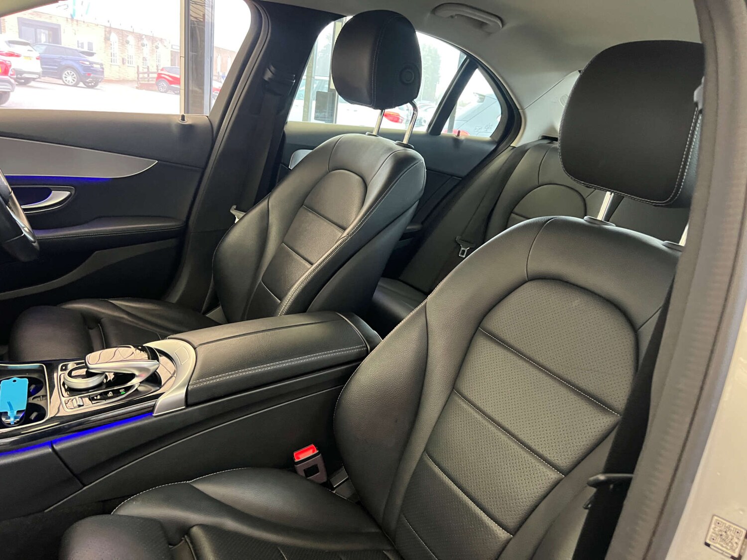 Used Mercedes-Benz C Class 2018 for sale - 76253845: Photo 27