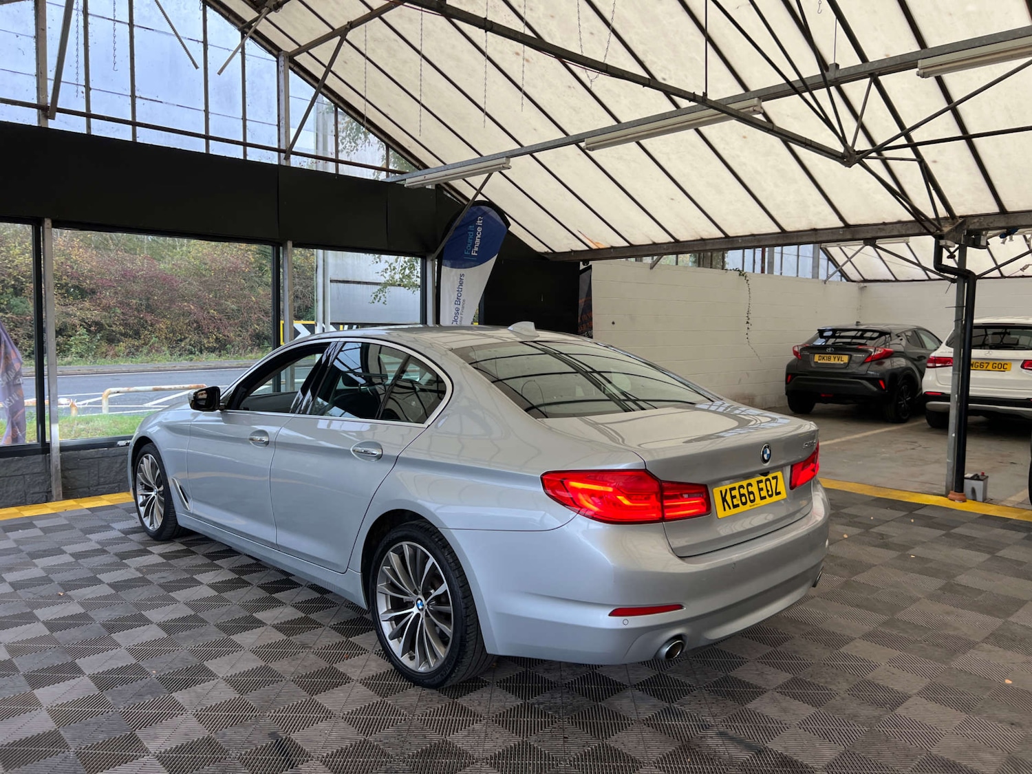 Used BMW 5 Series 2017 for sale - 76363989: Photo 4