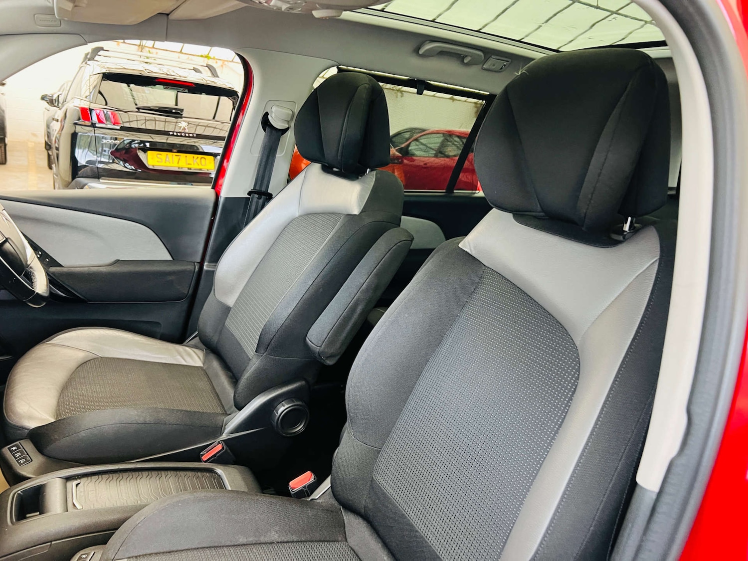 Used Citroen C4 Picasso 2016 for sale - 76277886: Photo 21