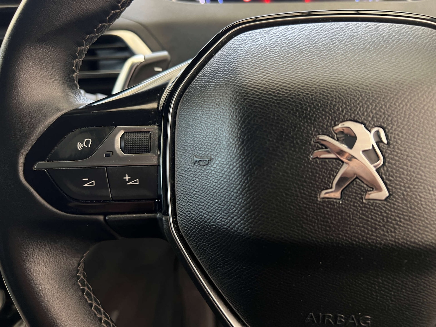 Used Peugeot 5008 2021 for sale - 78106692: Photo 15