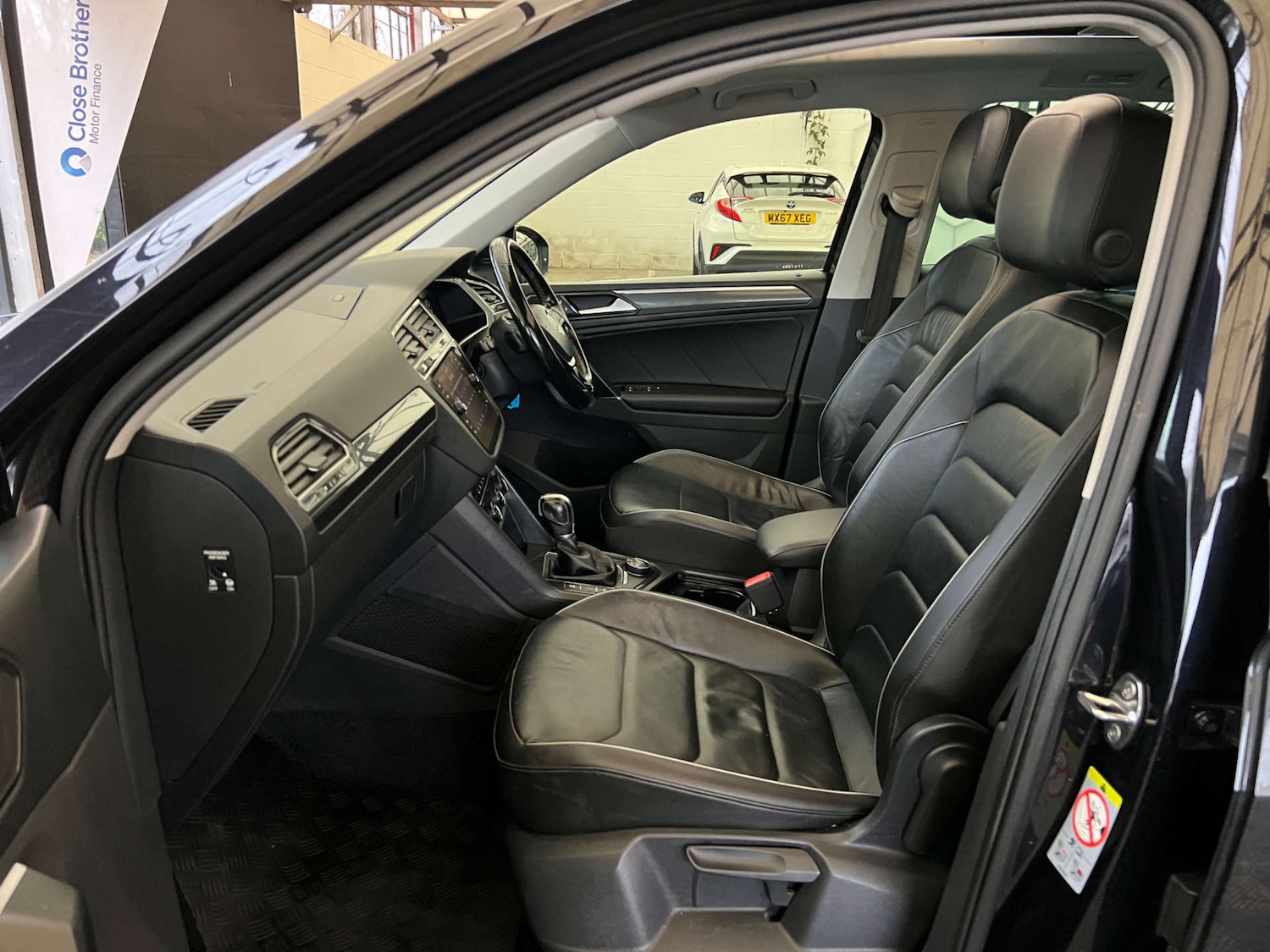 Used Volkswagen Tiguan 2017 for sale - 77702609: Photo 23