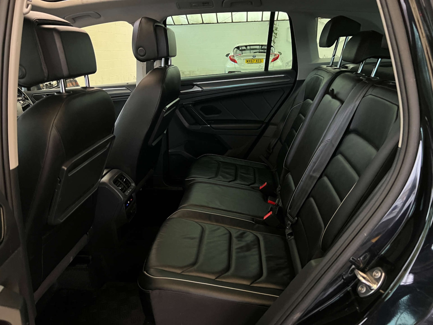 Used Volkswagen Tiguan 2017 for sale - 77702609: Photo 25