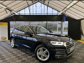 Used Audi Q5 2020 for sale - 76601257: Photo